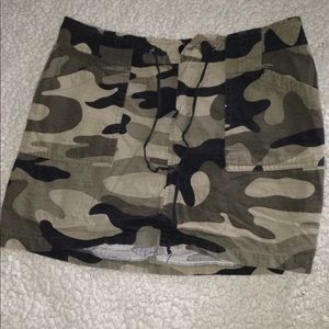 Camo skirt